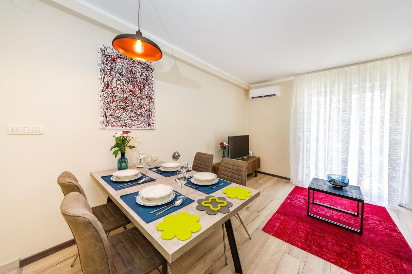 Ema 2Br Apt. In Old Town Centre ซาดาร์ ภายนอก รูปภาพ
