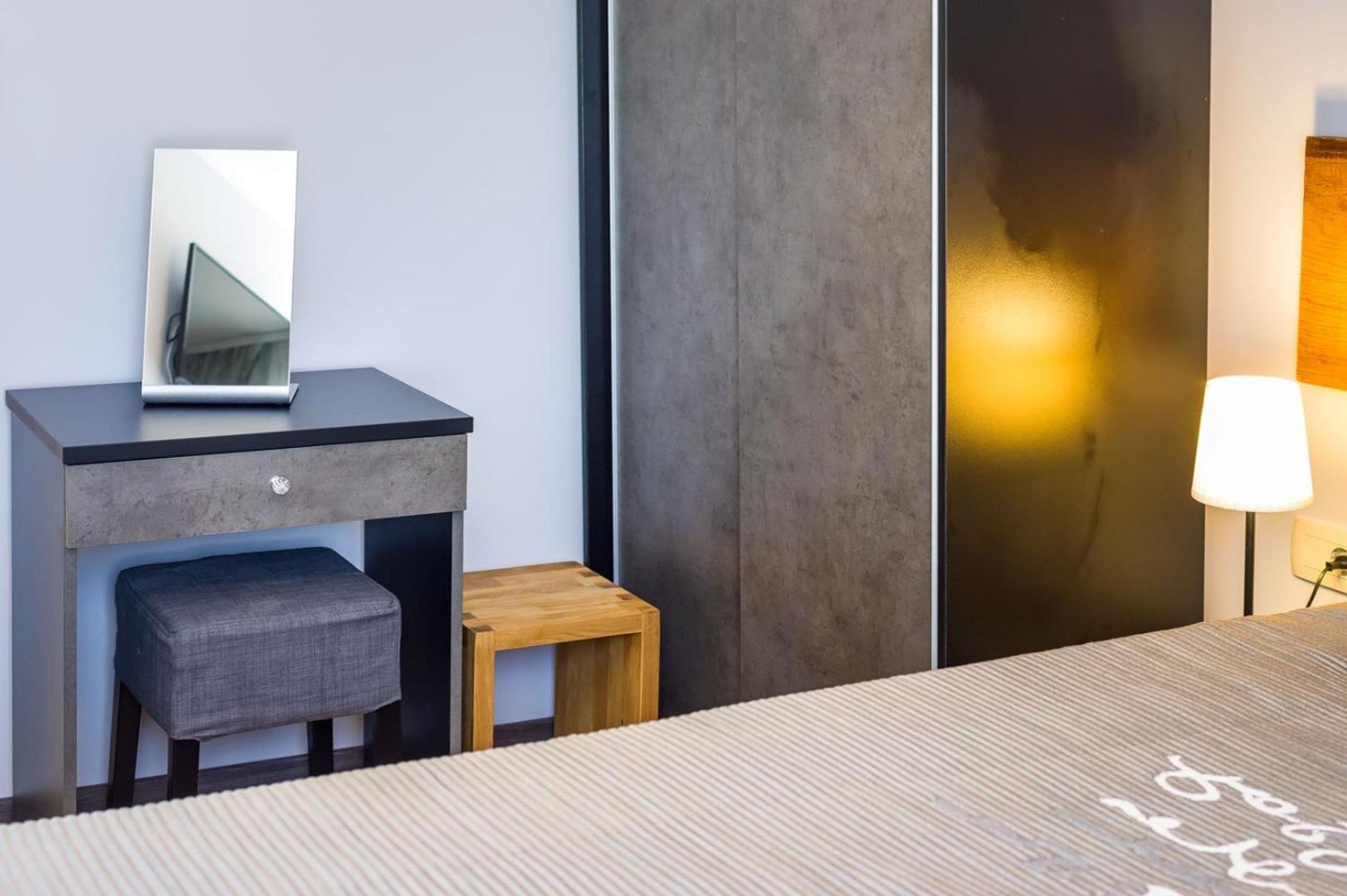 Ema 2Br Apt. In Old Town Centre ซาดาร์ ภายนอก รูปภาพ
