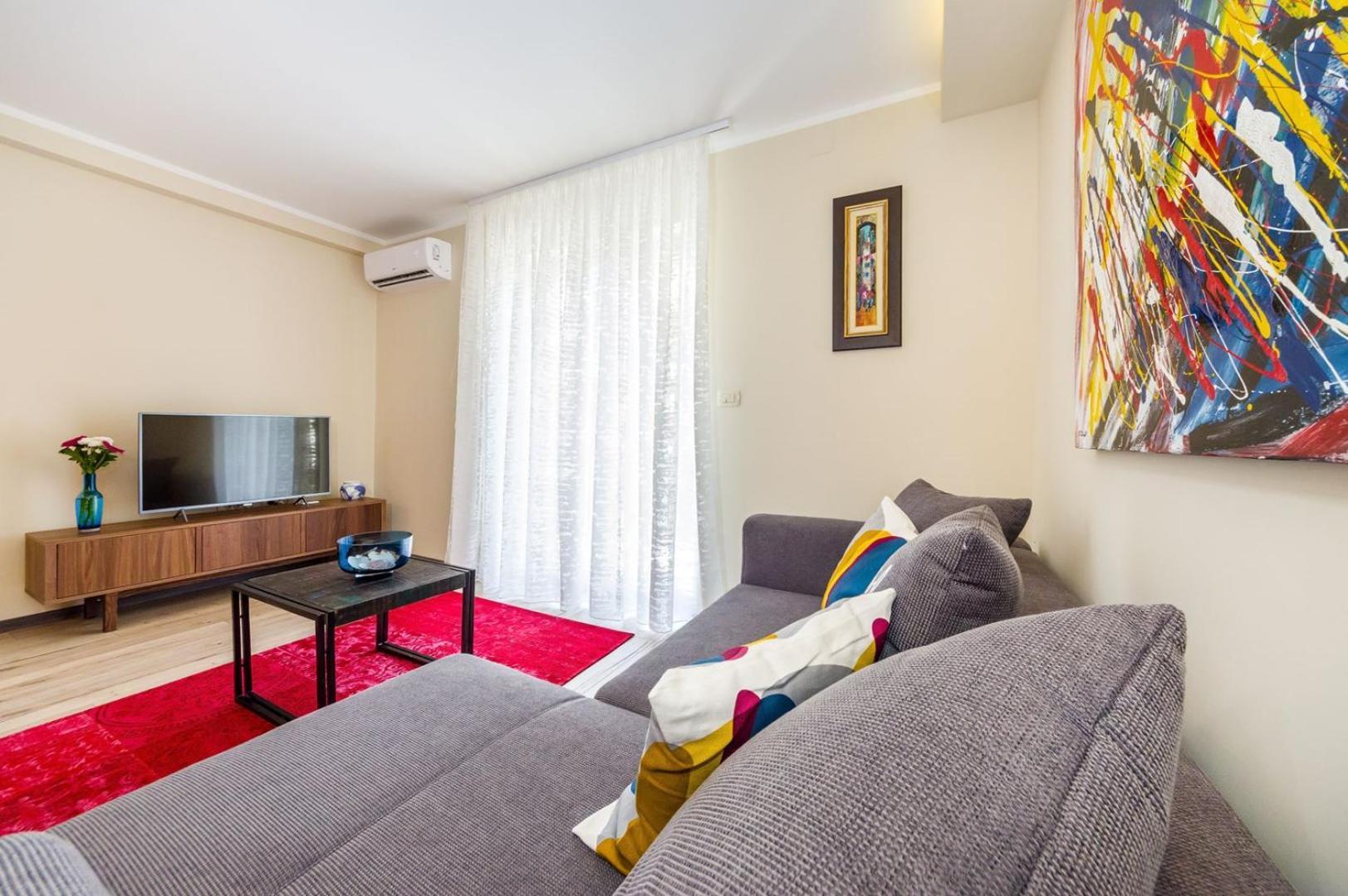 Ema 2Br Apt. In Old Town Centre ซาดาร์ ภายนอก รูปภาพ